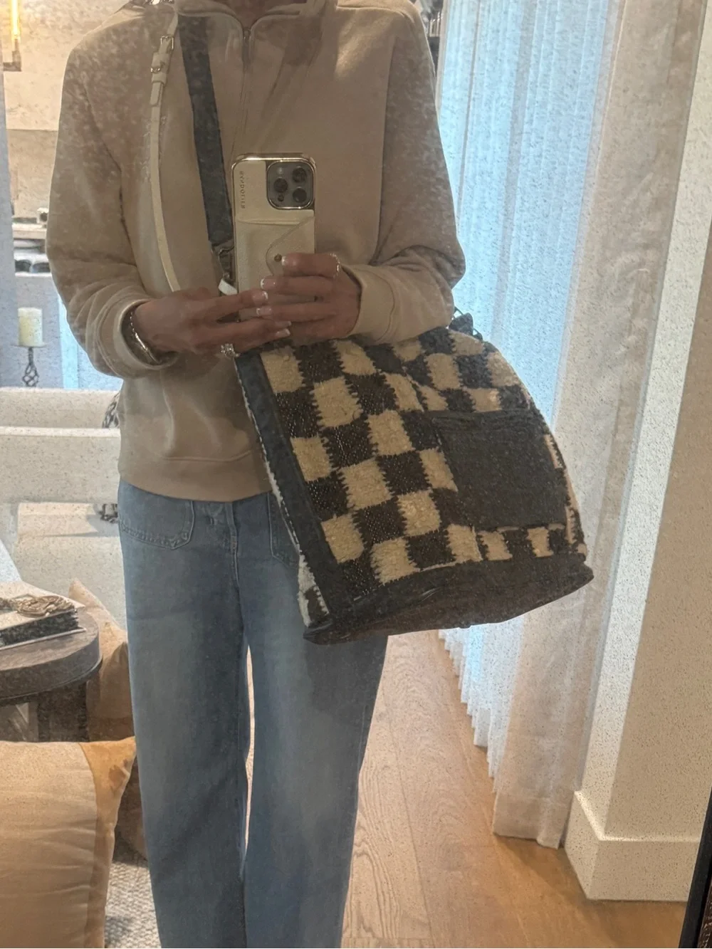 Nena & Co Brown and Cream Checkered Overnight Bag with Black Leather Trim - New! - Picture 17 of 17